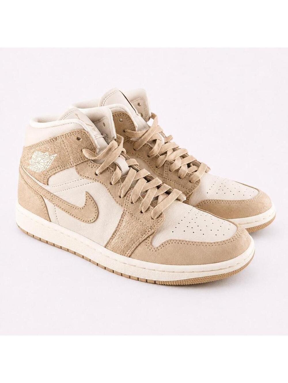Jordan 1 Mid Legend Light Brown Size 8.5 Women FJ3448200